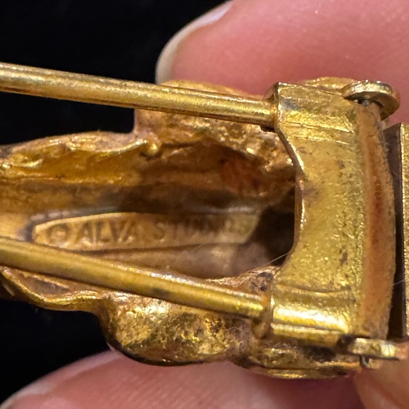 Vintage Gold Foo Lion/Shishi Fur Clip marked ALVA STUDIOS - Picture 5 of 8